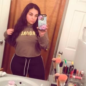 Meet your Posher, Carolyn v.